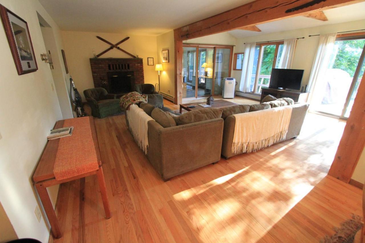 Quaint Stowe Cabin Экстерьер фото